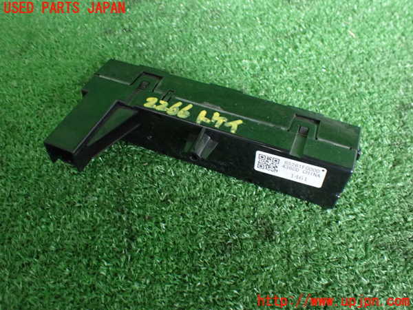 2UPJ-22667850]インプレッサ WRX-STi(GVB)時計 中古_m0002.jpg