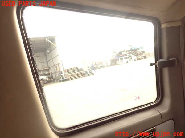 2UPJ-22671380]ランクルプラド(LJ78G)右クォーターガラス (43R-00014) 中古_m0003.jpg