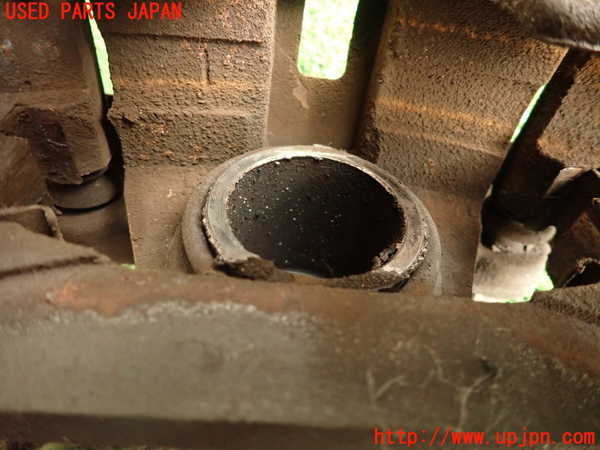 2UPJ-22674090]ランクルプラド(LJ78G)右リアキャリパー 中古_m0003.jpg
