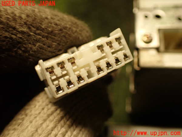 2UPJ-22676525]ランクルプラド(LJ78G)アンプ 中古_m0004.jpg