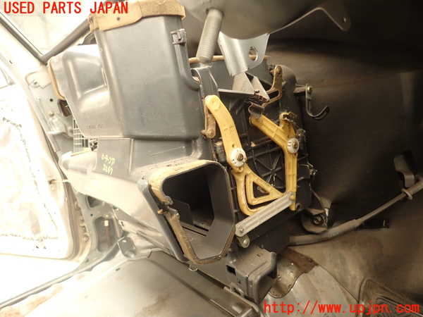 2UPJ-22676100]ランクルプラド(LJ78G)ヒーターコア 中古_m0002.jpg