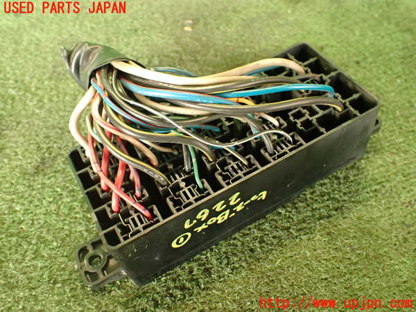 2UPJ-22676741]ランクルプラド(LJ78G)ヒューズボックス1 中古_m0002.jpg