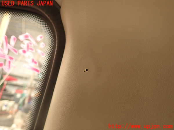 2UPJ-22677680]ランクルプラド(LJ78G)左リアピラートリム 中古_m0002.jpg