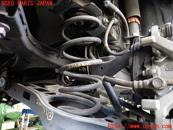 2UPJ-22685100]レクサス・UX250h(MZAH10)右リアスプリング 中古_m0001.jpg