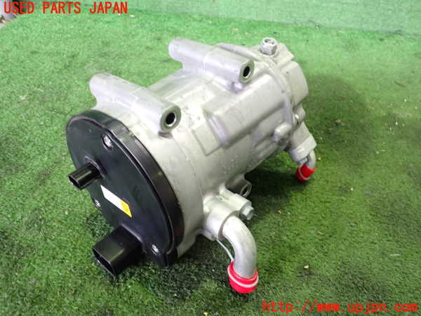 2UPJ-22686025]レクサス・UX250h(MZAH10)エアコンコンプレッサー 中古_m0002.jpg