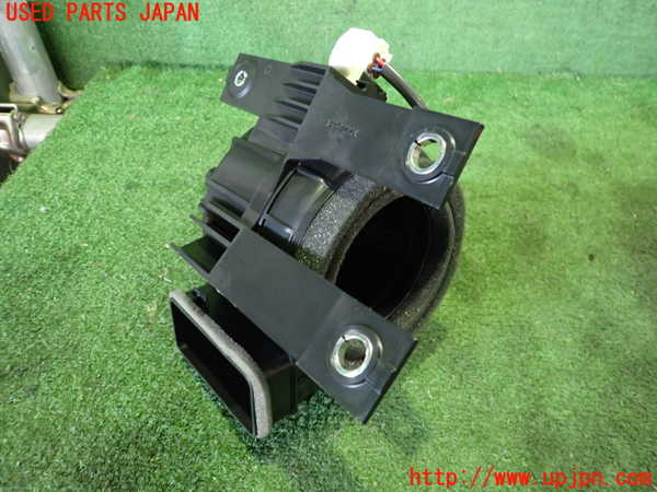 2UPJ-22686095]レクサス・UX250h(MZAH10)ブロアファン(ブロアーファン) 中古_m0002.jpg