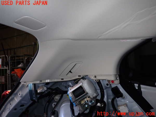 2UPJ-22687680]レクサス・UX250h(MZAH10)左リアピラートリム 中古_m0001.jpg