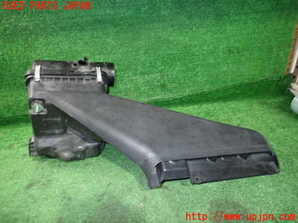 2UPJ-22692560]インプレッサ WRX-STi(GRF)エアクリーナーボックス 中古_m0001.jpg