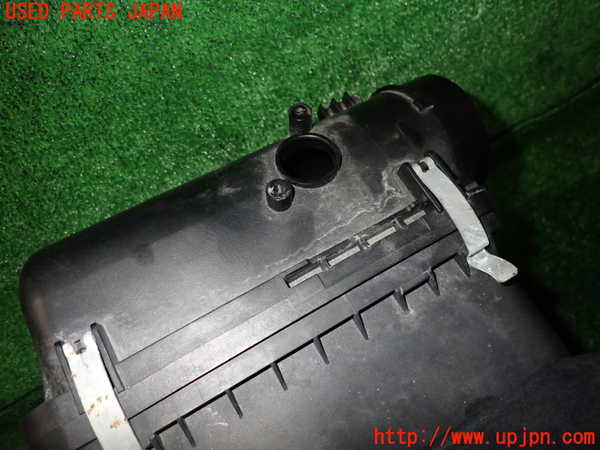 2UPJ-22692560]インプレッサ WRX-STi(GRF)エアクリーナーボックス 中古_m0002.jpg