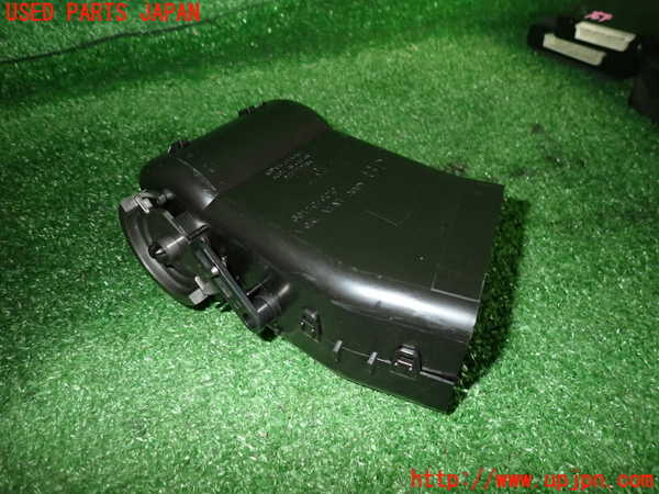 2UPJ-22697528]インプレッサ WRX-STi(GRF)エアコン吹き出し口3 (左) 中古_m0002.jpg