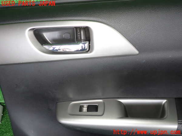 2UPJ-22691294]インプレッサ WRX-STi(GRF)右後ドア内張り 中古_m0002.jpg