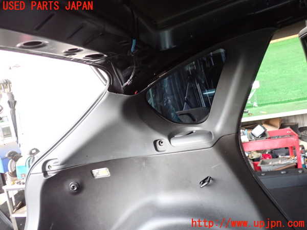 2UPJ-22697680]インプレッサ WRX-STi(GRF)左リアピラートリム 中古_m0002.jpg