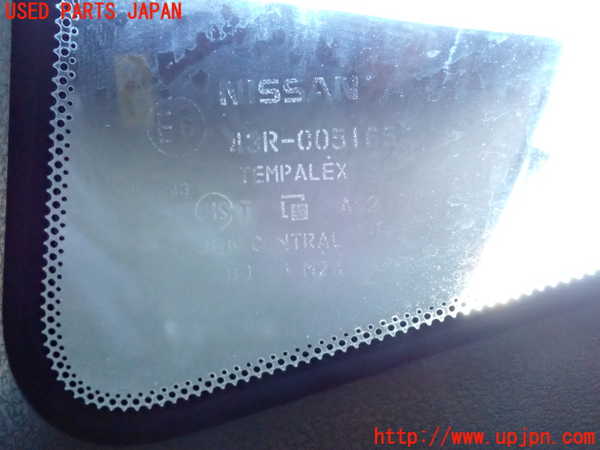 5UPJ-22701380]フェアレディZ(Z34)右クォーターガラス 中古(43R-005165 M2A2)_m0003.jpg