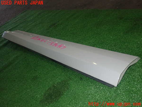 5UPJ-22711262]アウディ・Q3(F3DFGF)左前ドアパネル 中古_m0002.jpg