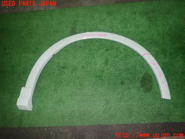 5UPJ-22711440]アウディ・Q3(F3DFGF)右前オーバーフェンダー 中古_m0001.jpg