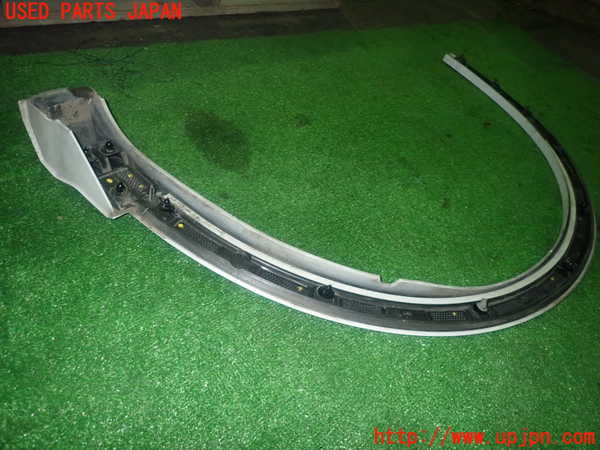 5UPJ-22711440]アウディ・Q3(F3DFGF)右前オーバーフェンダー 中古_m0004.jpg