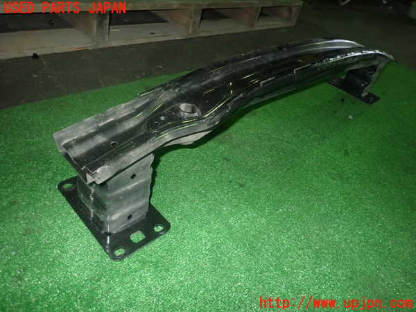 5UPJ-22711614]アウディ・Q3(F3DFGF)リアバンパーホースメント 中古_m0003.jpg