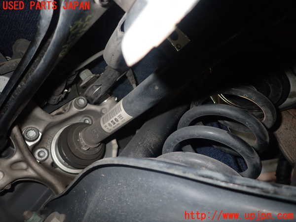 5UPJ-22714020]アウディ・Q3(F3DFGF)右リアドライブシャフト 中古_m0002.jpg