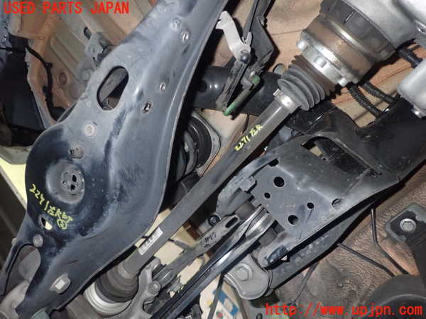 5UPJ-22714025]アウディ・Q3(F3DFGF)左リアドライブシャフト 中古_m0001.jpg