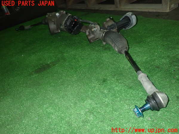 5UPJ-22714235]アウディ・Q3(F3DFGF)パワステギアボックス 中古_m0002.jpg