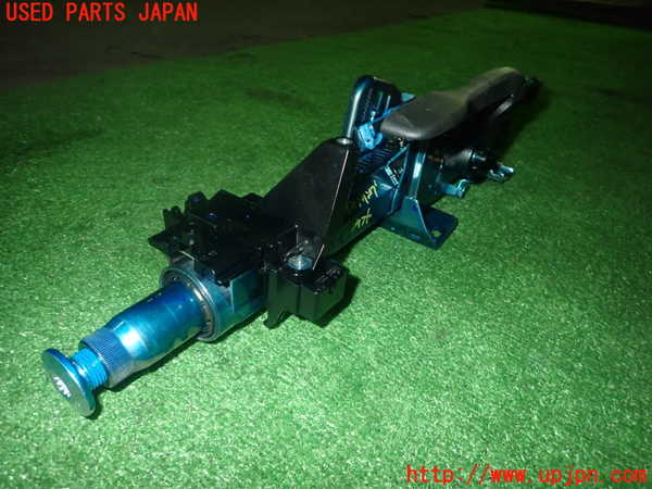 5UPJ-22714260]アウディ・Q3(F3DFGF)ステアリングシャフト 中古_m0002.jpg