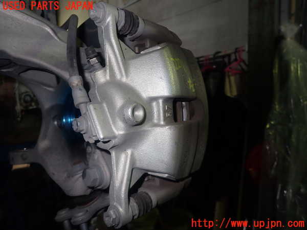 1UPJ-22714085]アウディ・Q3(F3DFGF)左フロントキャリパー 中古_m0002.jpg