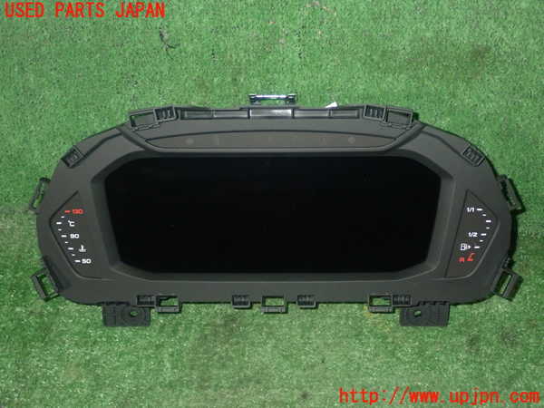 1UPJ-22716170]アウディ・Q3(F3DFGF)スピードメーター 中古_m0001.jpg