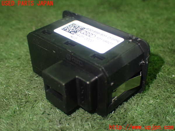 1UPJ-22716309]アウディ・Q3(F3DFGF)スイッチ4（バックドア） 中古_m0003.jpg