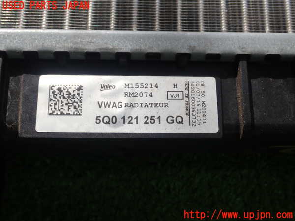 5UPJ-22722321]VW ゴルフ ヴァリアント(AUCHP)ラジエーター1 中古_m0003.jpg