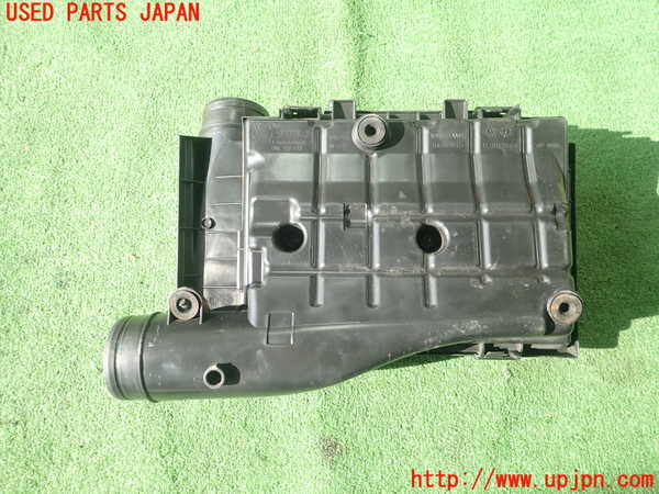 5UPJ-22722560]VW ゴルフ ヴァリアント(AUCHP)エアクリーナーボックス 中古_m0002.jpg