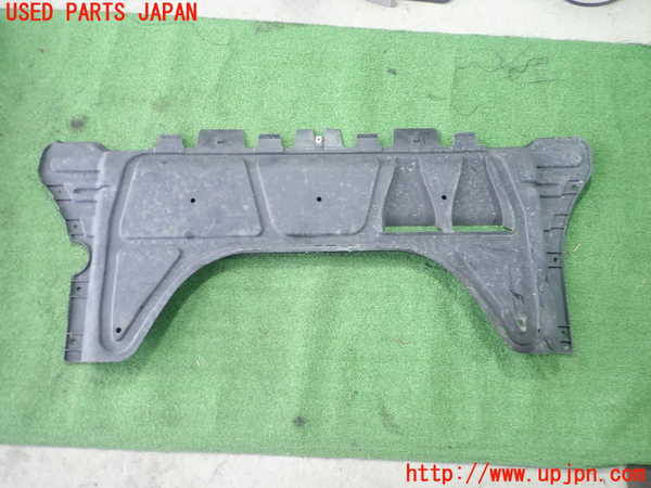 5UPJ-22722170]VW ゴルフ ヴァリアント(AUCHP)エンジンアンダーカバー 中古_m0002.jpg