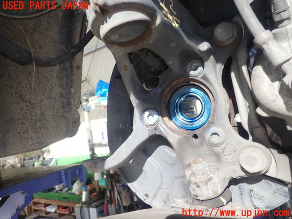 5UPJ-22724295]VW ゴルフ ヴァリアント(AUCHP)左フロントナックルハブ 中古_m0001.jpg