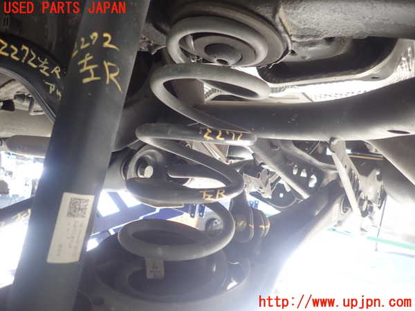 5UPJ-22725105]VW ゴルフ ヴァリアント(AUCHP)左リアスプリング 中古_m0001.jpg