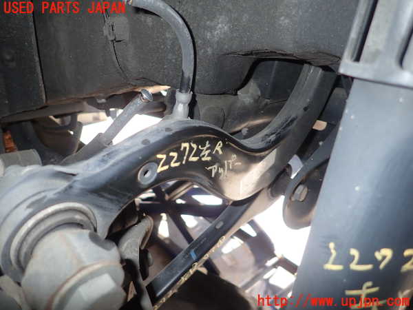 5UPJ-22725156]VW ゴルフ ヴァリアント(AUCHP)左リアアッパーアーム1 中古_m0001.jpg