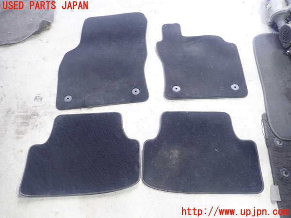 5UPJ-22727800]VW ゴルフ ヴァリアント(AUCHP)フロアマット 中古_m0001.jpg