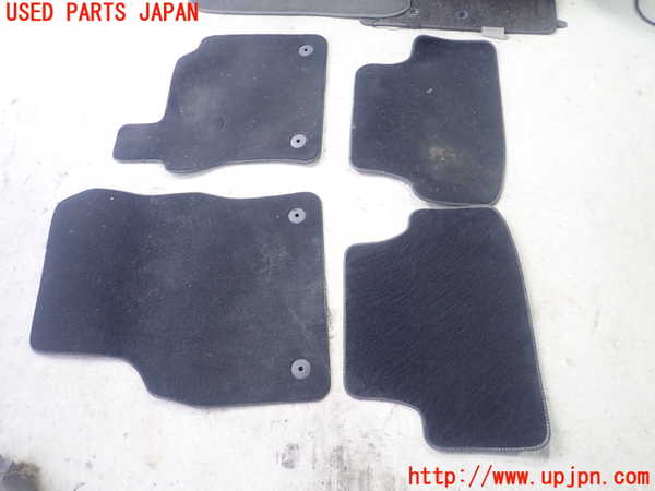 5UPJ-22727800]VW ゴルフ ヴァリアント(AUCHP)フロアマット 中古_m0002.jpg