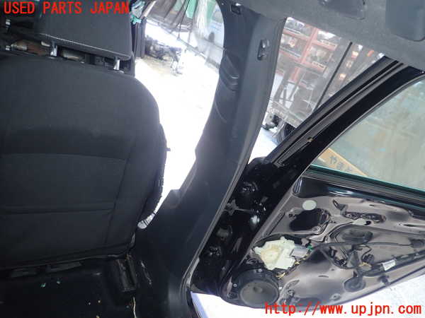 5UPJ-22727665]VW ゴルフ ヴァリアント(AUCHP)右センターピラートリム 中古_m0001.jpg