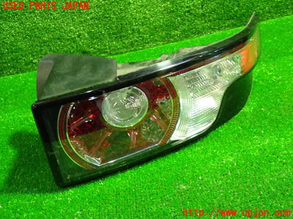 1UPJ-22731530]ランドローバー・レンジローバー イヴォーク(LV2A)右テールランプ 中古_m0001.jpg