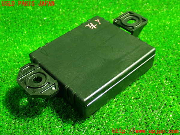 1UPJ-22736153]ランドローバー・レンジローバー イヴォーク(LV2A)コンピューター8 EJ32-14F681-AF 中古_m0003.jpg