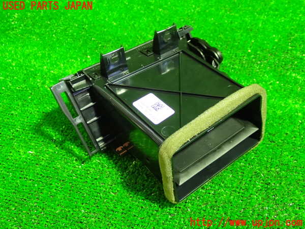 5UPJ-22737526]ランドローバー・レンジローバー イヴォーク(LV2A)エアコン吹き出し口1（右） 中古_m0003.jpg