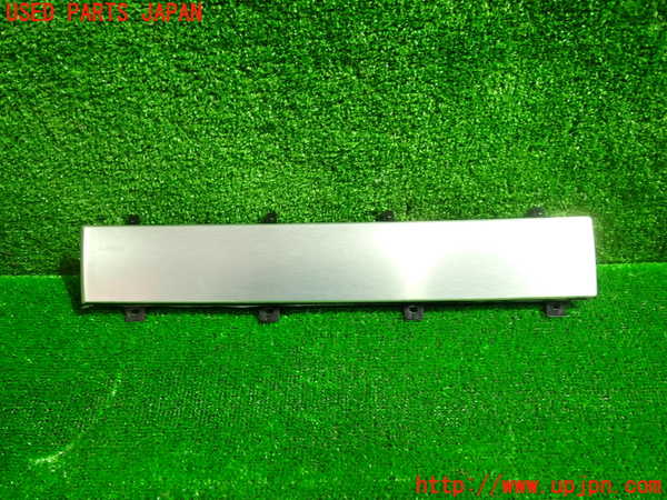 5UPJ-22737693]ランドローバー・レンジローバー イヴォーク(LV2A)内装トリム類3 中古_m0001.jpg