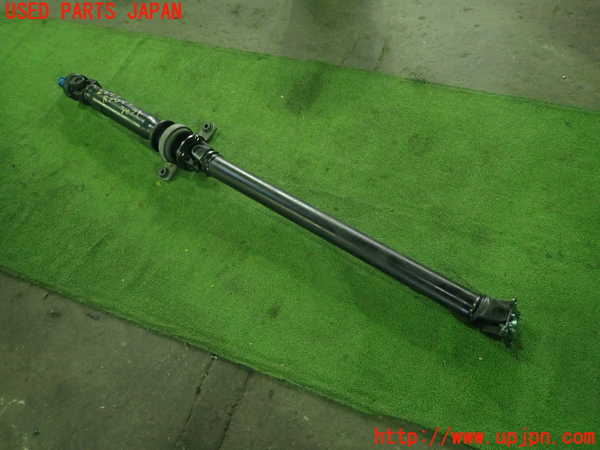 5UPJ-22743410]８６(BRZ)(ZN6)リアプロペラシャフト 中古_m0002.jpg