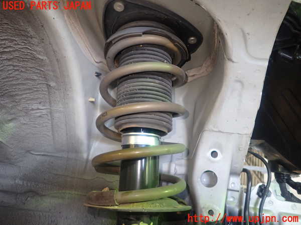 5UPJ-22745015]８６(BRZ)(ZN6)右フロントストラット ジャンク部品取り_m0003.jpg