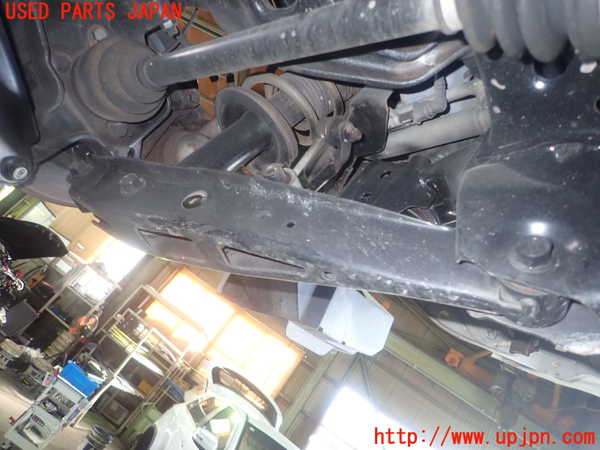 5UPJ-22745205]８６(BRZ)(ZN6)右リアロアアーム2 中古_m0002.jpg