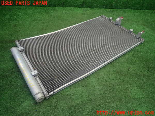 5UPJ-22746031]８６(BRZ)(ZN6)エアコンコンデンサー1 ジャンク部品取り_m0003.jpg