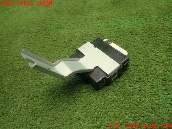 5UPJ-22746146]８６(BRZ)(ZN6)コンピューター1 (ヘッドランプレベリング 84051CA000) 中古_m0002.jpg
