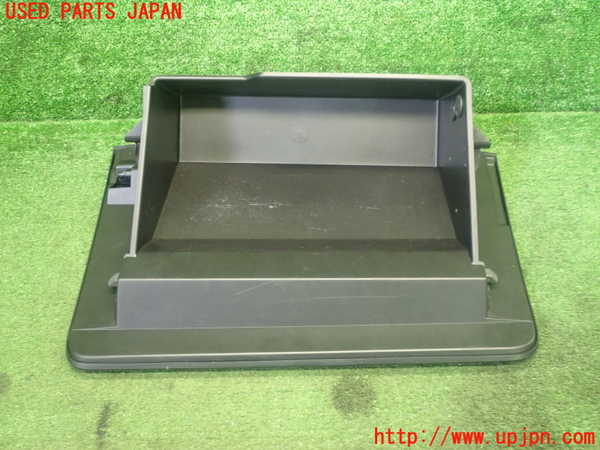 5UPJ-22747516]８６(BRZ)(ZN6)グローブボックス1 中古_m0003.jpg