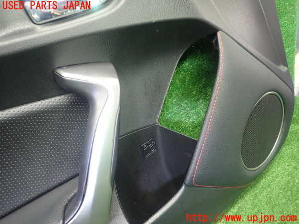5UPJ-22741264]８６(BRZ)(ZN6)左ドア内張り 中古_m0002.jpg
