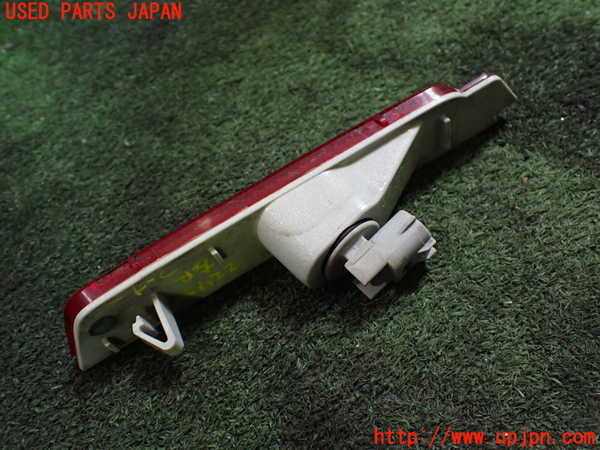 5UPJ-22751156]シボレー・カマロ(不明)左リアコーナーランプ 中古_m0003.jpg