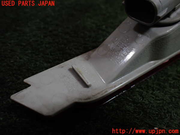 5UPJ-22751156]シボレー・カマロ(不明)左リアコーナーランプ 中古_m0004.jpg